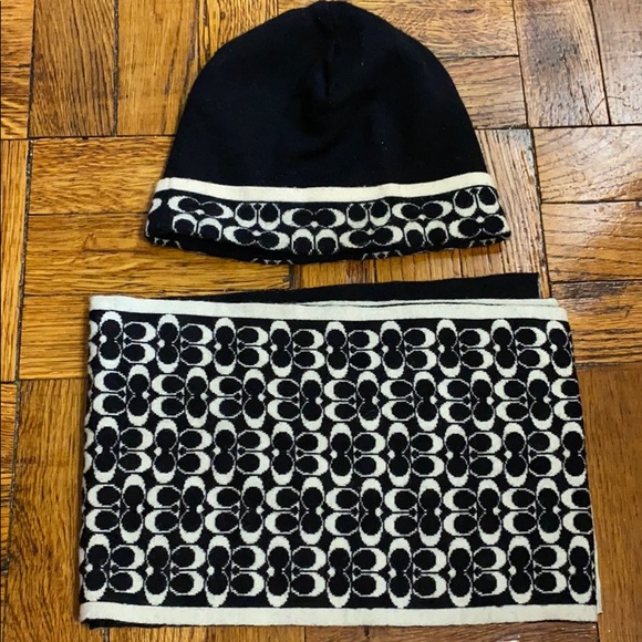 coach hat and scarf